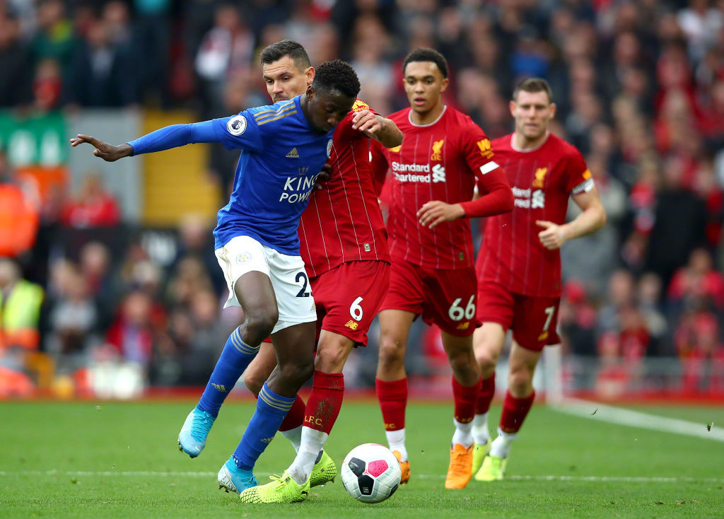 利物浦迎来里程碑备战中超赛前上海久事伤情更新，媒体一致点评：底特律活塞国际比赛日止住颓势的简单介绍